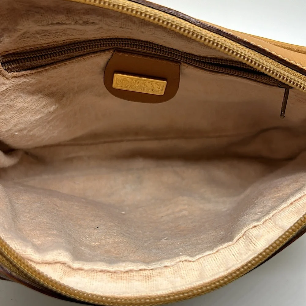Gucci Authenticated Vintage Cream Leather GG Monogram Crossbody Purse Bag 🌸🌸 - Picture 9 of 12
